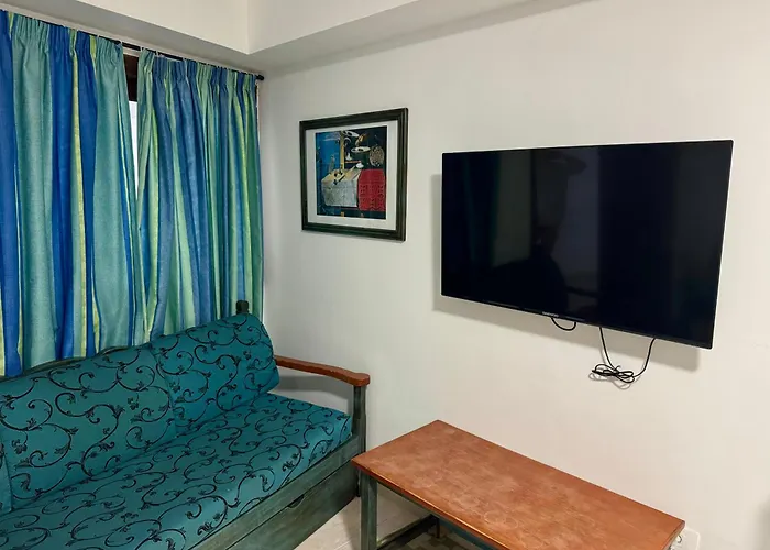 Sunny Poolside In Americas 公寓 *